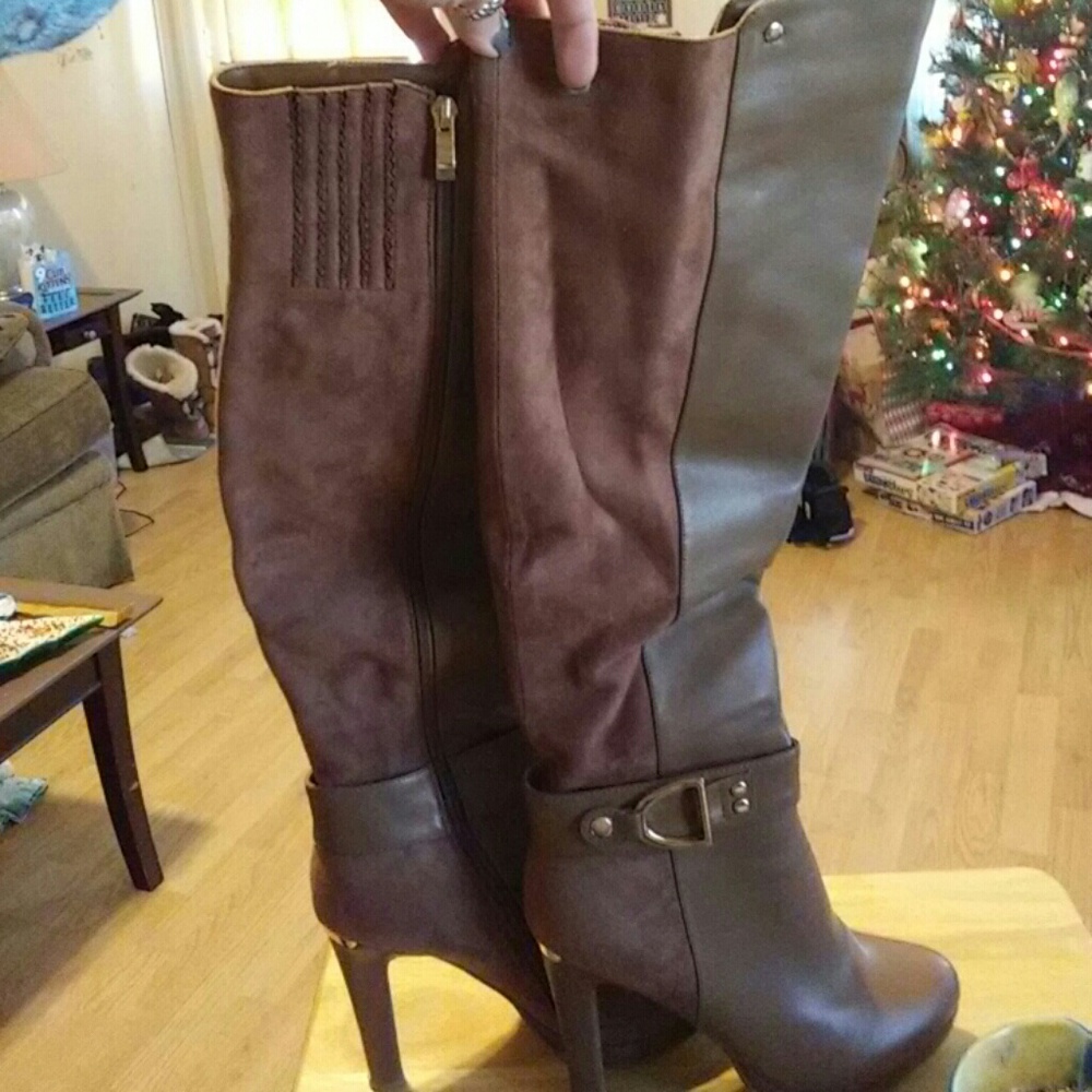 I dont go anywhere to wear them